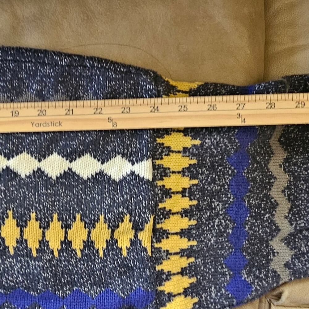 Vintage Men's Crew Neck Sweater, Size XL - Picture 12 of 12